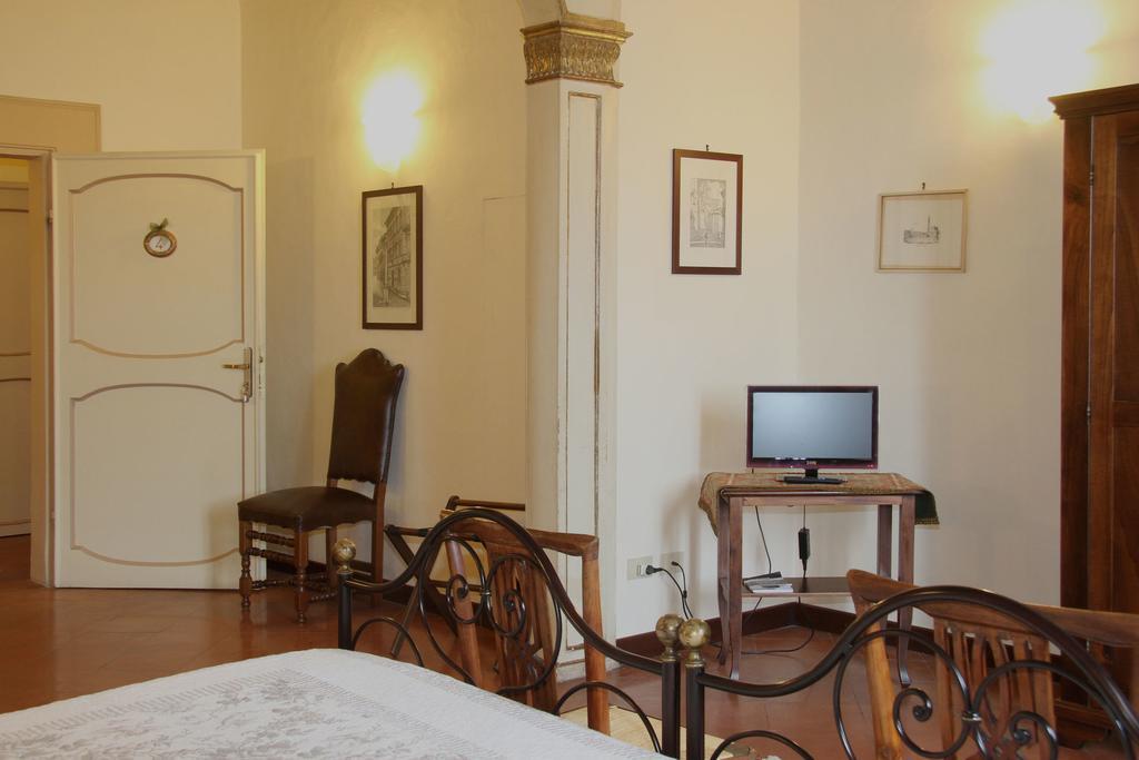 B&B L'Agnolo Di Caroti Cinzia Montepulciano Stazione Dış mekan fotoğraf
